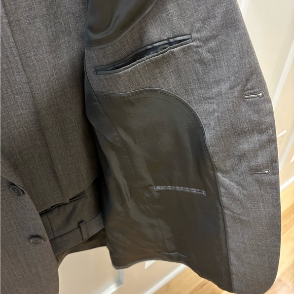 Men’s Warehouse suit jacket- basically brand new! - Picture 2 of 7